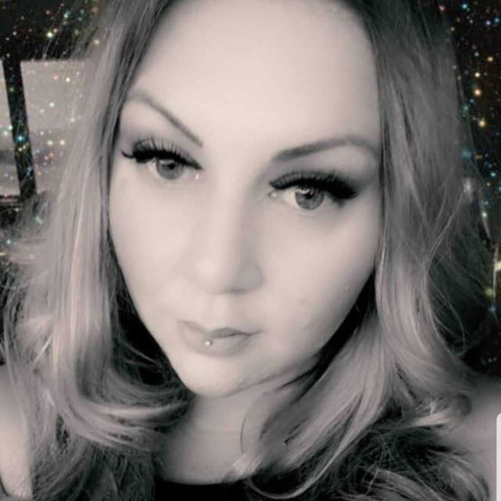Meet your Posher, Sylvia